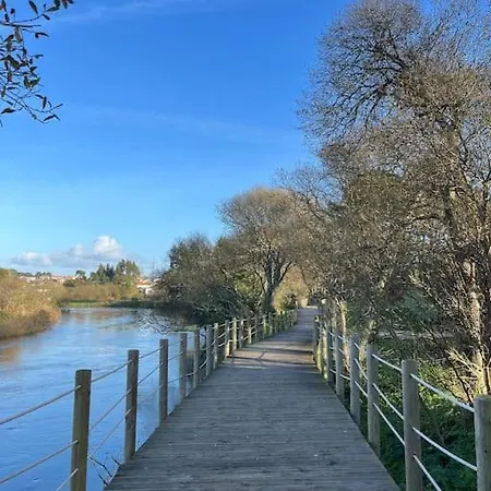 Sete Azenhas Villa *